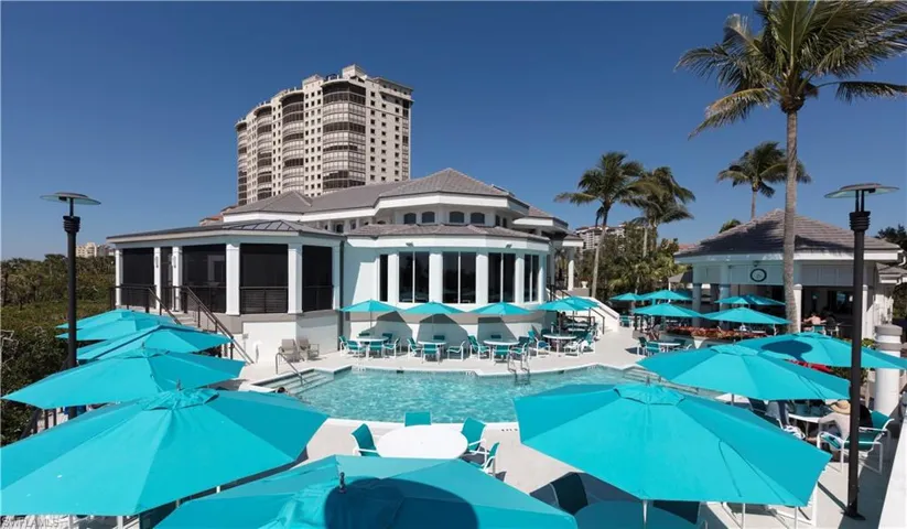 Bay Colony Beach Club Community Pool