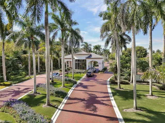 Gated Entrance to Bay Colony