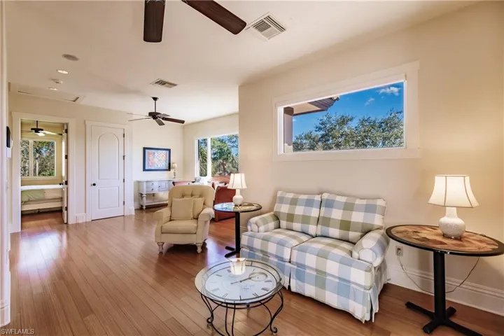 Private Guest Bedroom Suite