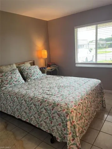 Perfect for your guest or study.  Nice size closet for storing your clothes.