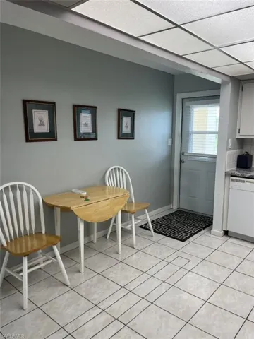 Perfect for enjoying your coffee and breakfast