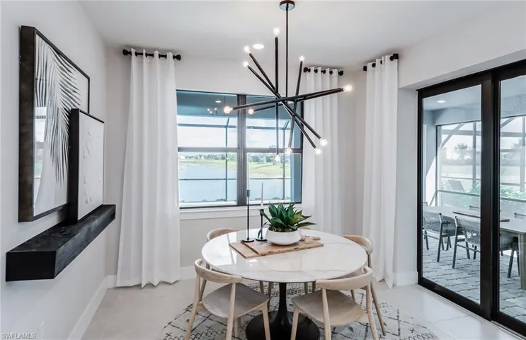 Interior photos are of a staged model home. Illustration purposes only. Options may vary.