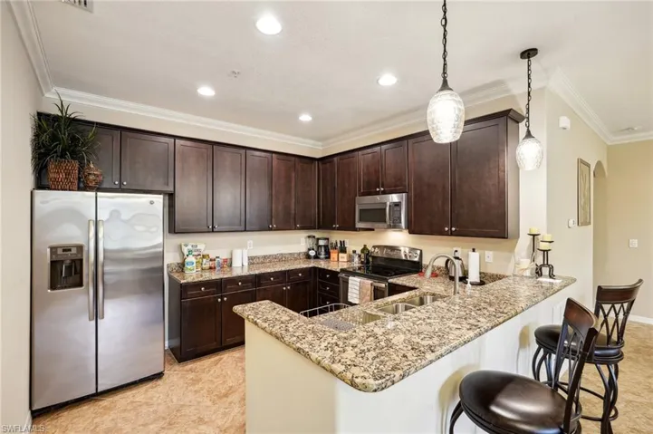 9064 Capistrano St N 5004, Naples, Florida 34113