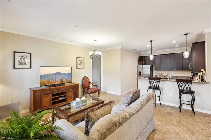 9064 Capistrano St N 5004, Naples, Florida 34113