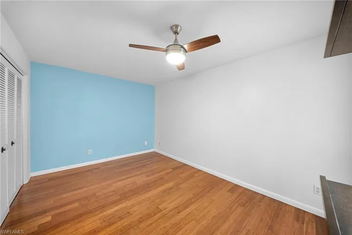 4779  lakewood  BLVD, Naples, FL 34112