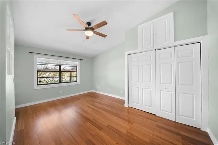 4779  lakewood  BLVD, Naples, FL 34112