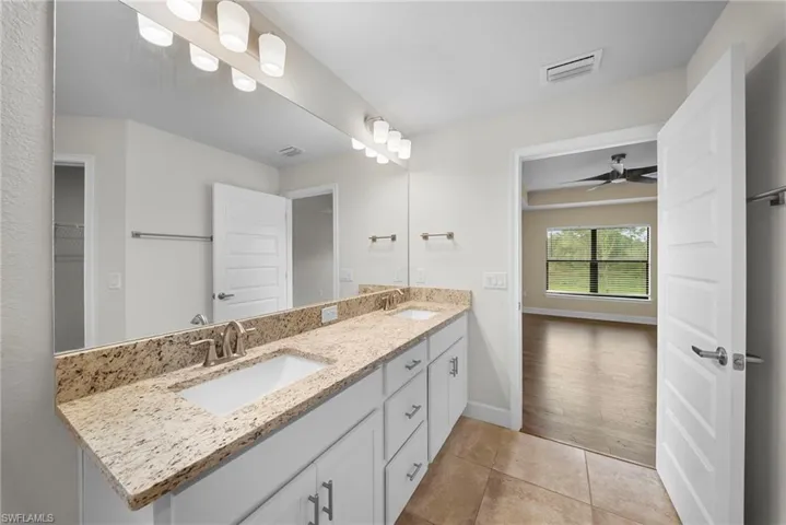 490 Windermere Dr, Lehigh Acres, Florida 33972