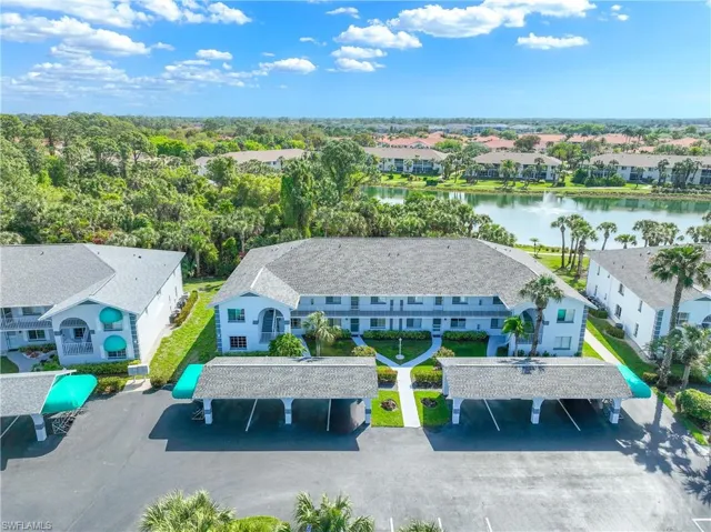 196  Belina  DR, Naples, FL 34104