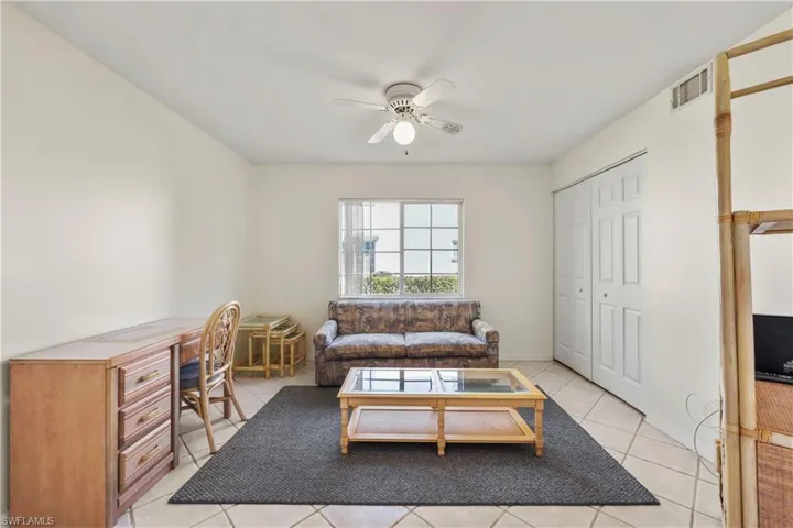 196  Belina  DR, Naples, FL 34104