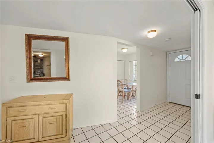 196  Belina  DR, Naples, FL 34104