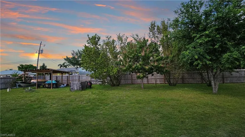 2319 NE 26th ST, CAPE CORAL FL 33909