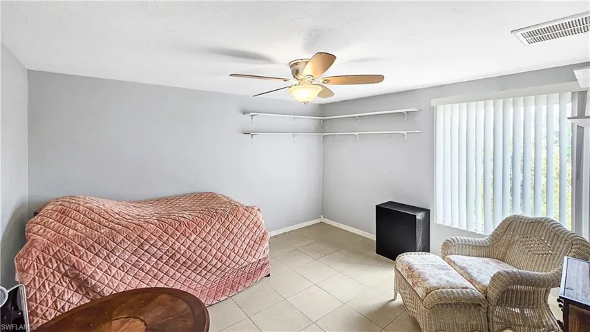 2319 NE 26th ST, CAPE CORAL FL 33909