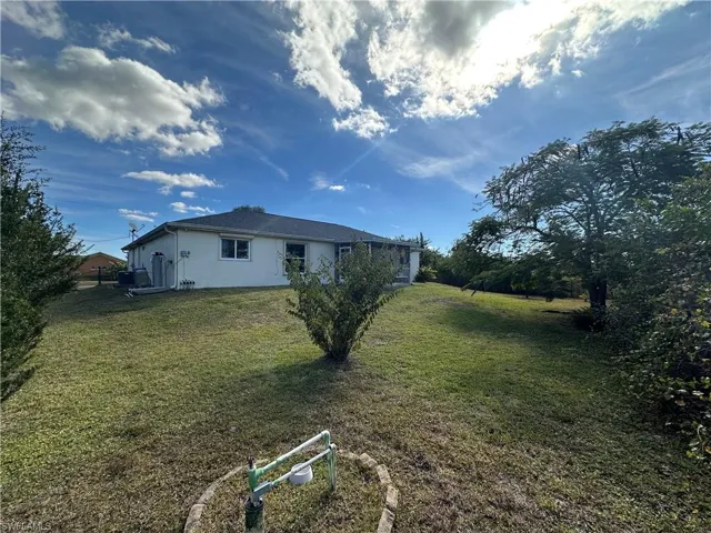 384  Charwood S AVE, Lehigh Acres, FL 33974