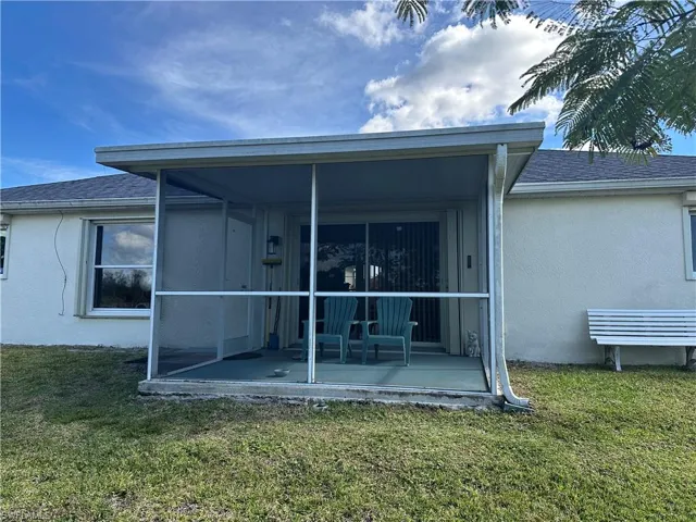 384  Charwood S AVE, Lehigh Acres, FL 33974
