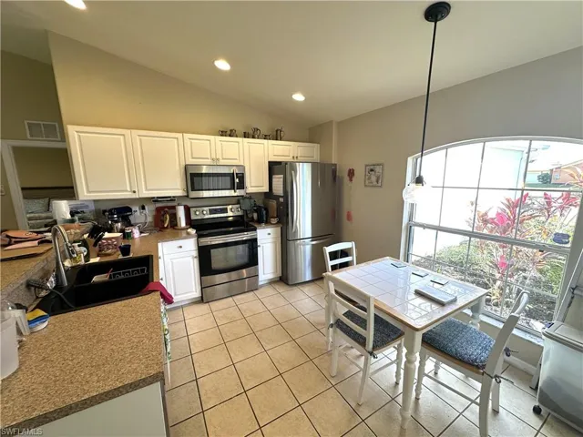 384  Charwood S AVE, Lehigh Acres, FL 33974