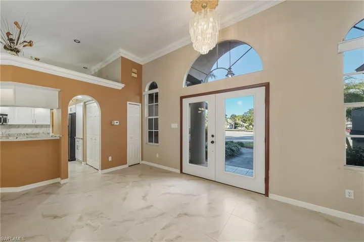 128 Heritage Way, Naples, Florida 34110