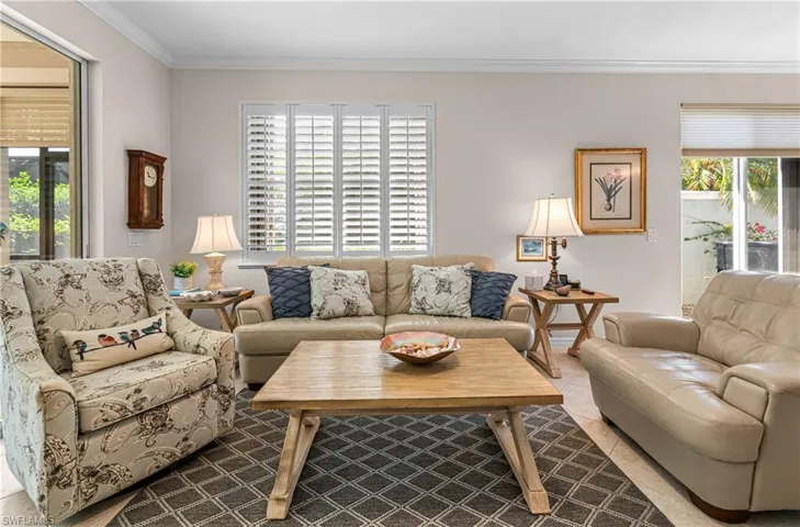 CLOSE-UP OF THE EXTREMELY COMFORTABLE LIVING ROOM FURNITURE=GREAT VALUE! NO NEED TO GO SHOPPING!