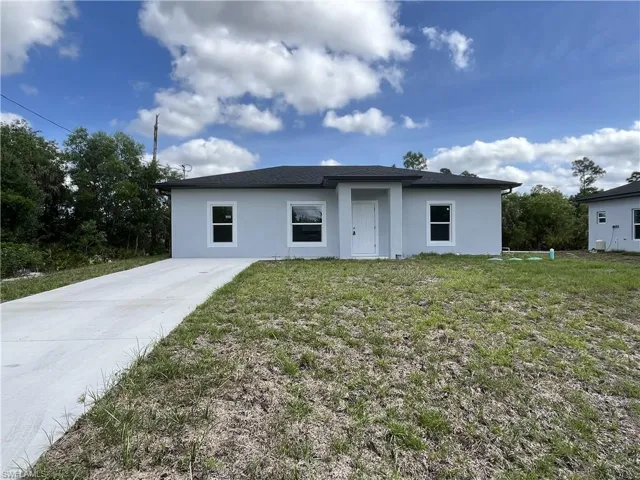 3508 68th St W, Lehigh Acres, Florida 33971