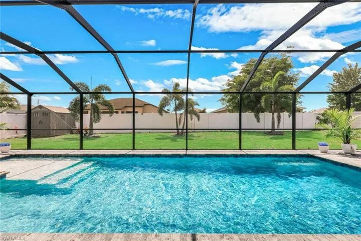 2118 Sw 12th Ter, Cape Coral, Florida 33991