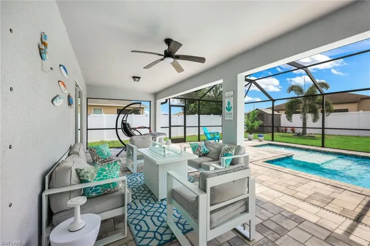 2118 Sw 12th Ter, Cape Coral, Florida 33991