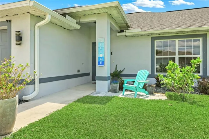 2118 Sw 12th Ter, Cape Coral, Florida 33991