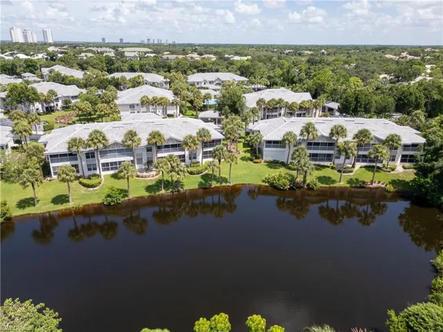 4240 Lake Forest Dr 413, Bonita Springs, Florida 34134