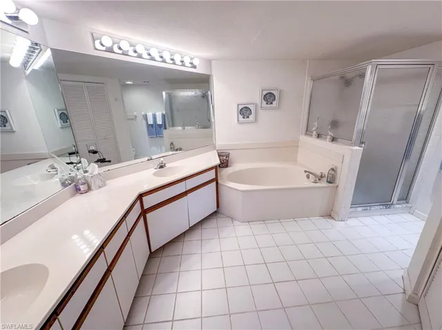 4240 Lake Forest Dr 413, Bonita Springs, Florida 34134
