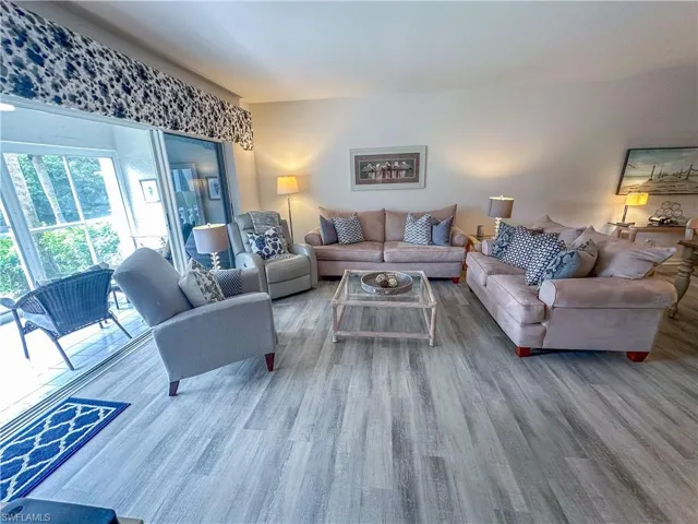 4240 Lake Forest Dr 413, Bonita Springs, Florida 34134
