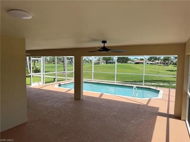 Spacious under Truss Lanai sitting area