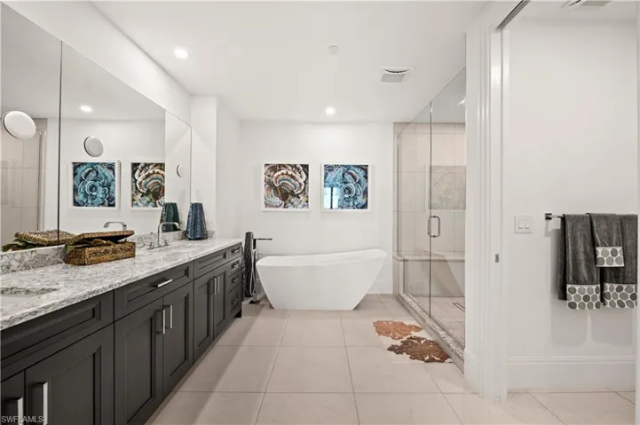 1130 3rd Ave S 309, Naples, Florida 34102