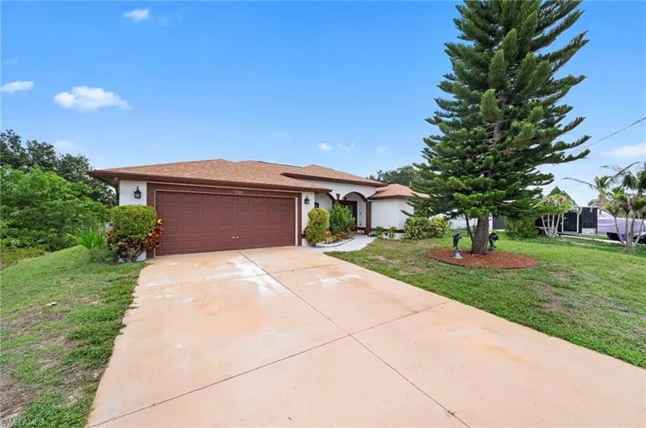 3726 15th St W, Lehigh Acres, Florida 33971