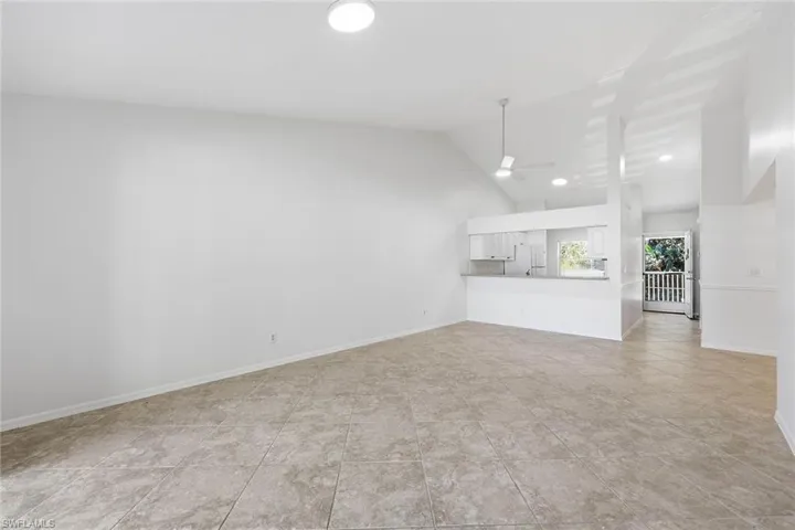 138 Pebble Shores Dr 201, Naples, Florida 34110