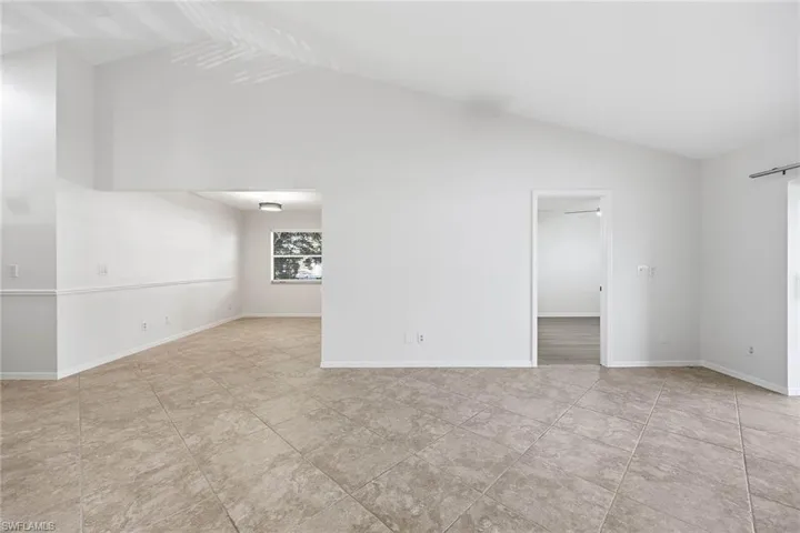 138 Pebble Shores Dr 201, Naples, Florida 34110