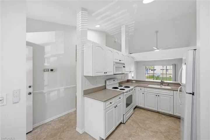 138 Pebble Shores Dr 201, Naples, Florida 34110
