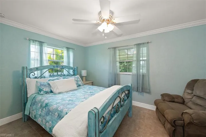 1720  Club House W RD, North Fort Myers, FL 33917
