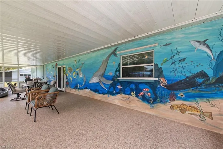 large lanai