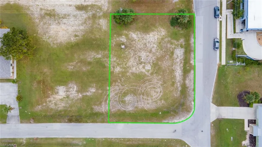 1941 Sw Santa Barbara Pl, Cape Coral, Florida 33991