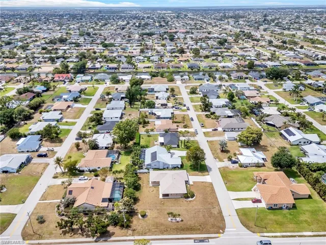 Drone / aerial view with a residential view