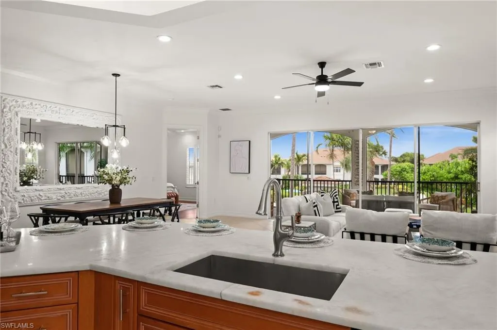 5004 Maxwell CIR, Naples, FL 34105,225056558