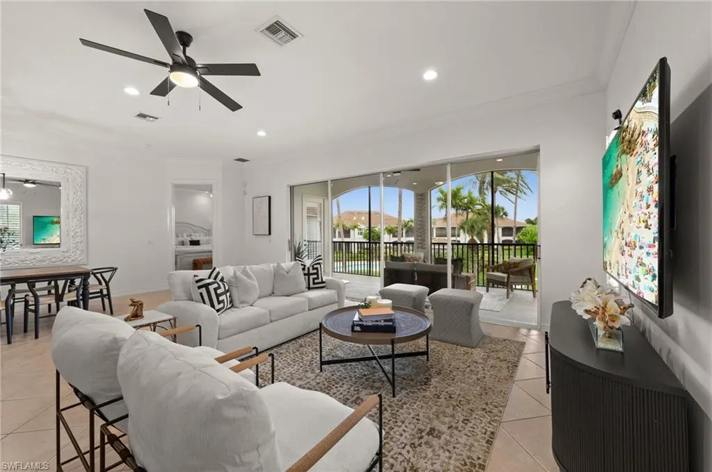 5004 Maxwell CIR, Naples, FL 34105,225056558