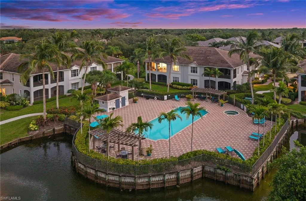 5004 Maxwell CIR, Naples, FL 34105,225056558