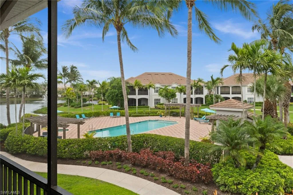 5004 Maxwell CIR, Naples, FL 34105,225056558