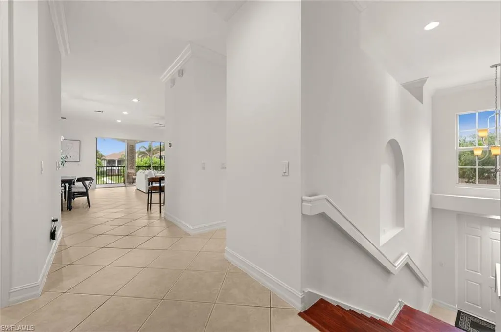 5004 Maxwell CIR, Naples, FL 34105,225056558