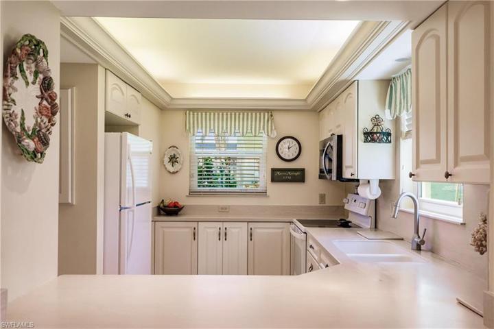 Bright kitchen
