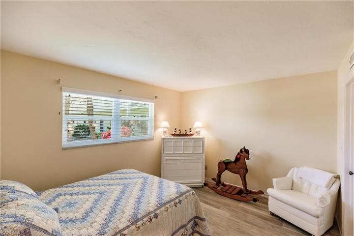 Guests have a walk-in closet as well