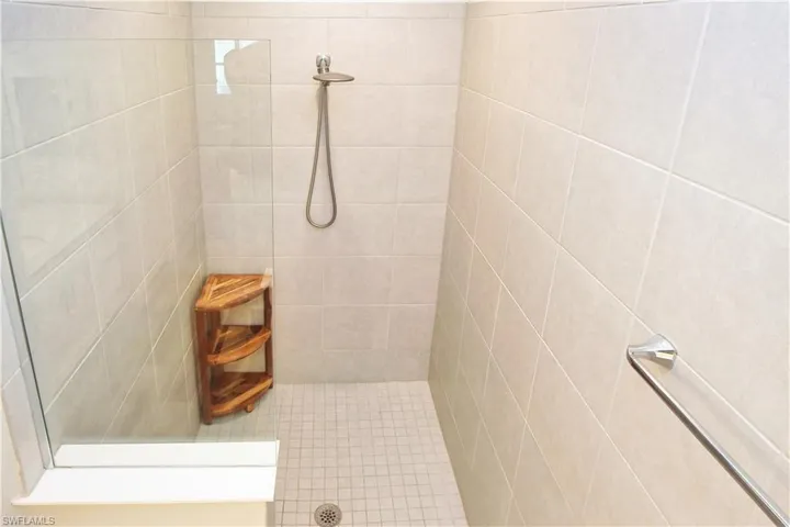 Large walk-in Shower