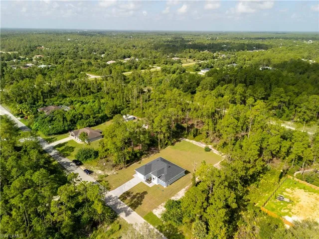 Bird's eye view of a heavily wooded area
