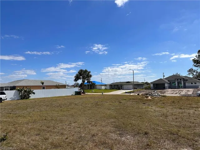 109 Ne 12th Ln, Cape Coral Fl 33909