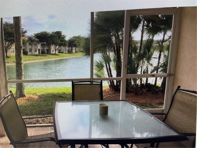 View of Lake from Lanai