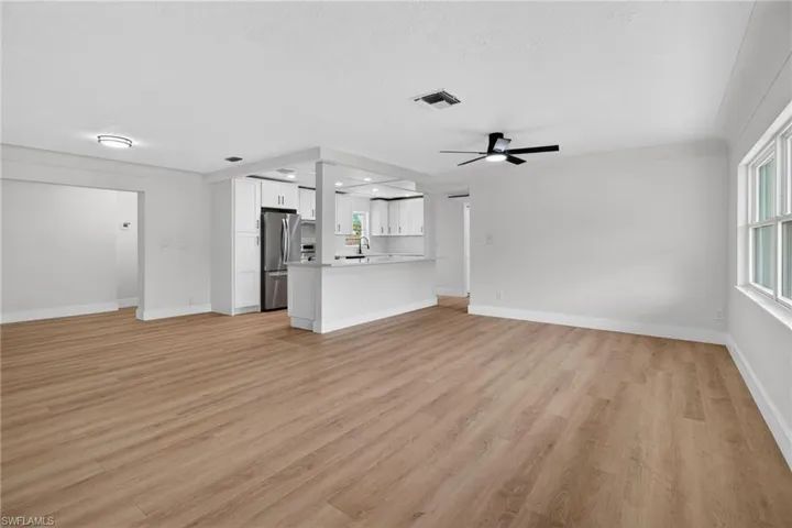 2897 66th Way N, St. Petersburg, Florida 33710